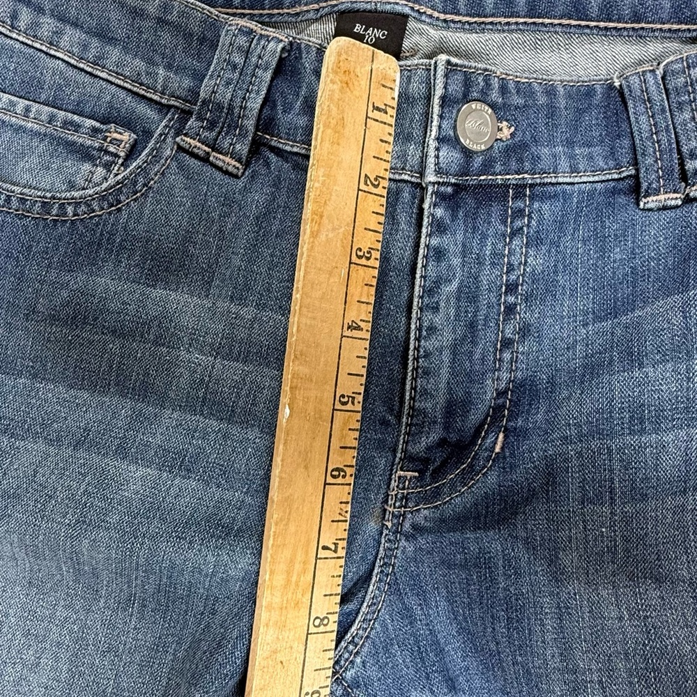 White House Black Market Blue Flare Jeans - Picture 7 of 7